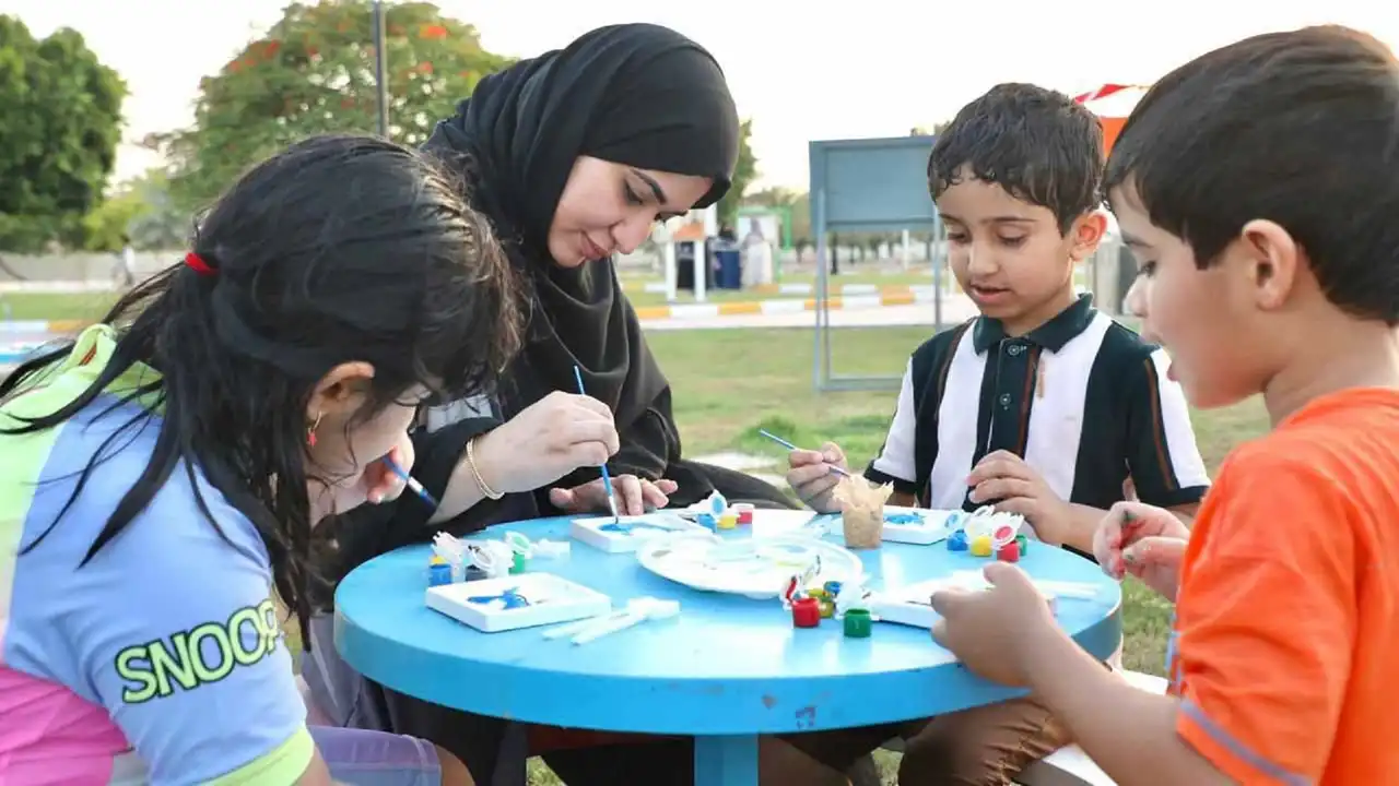 بلدية الحمرية تستضيف يوماً ترفيهياً في الحديقة الشرقية للسيدات
